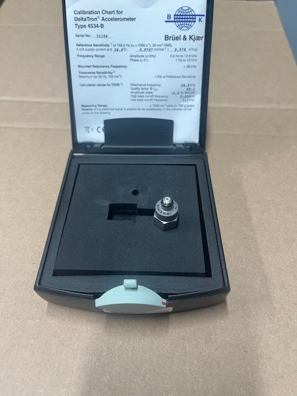 Bruel & Kjaer 4534-B Accelerometer