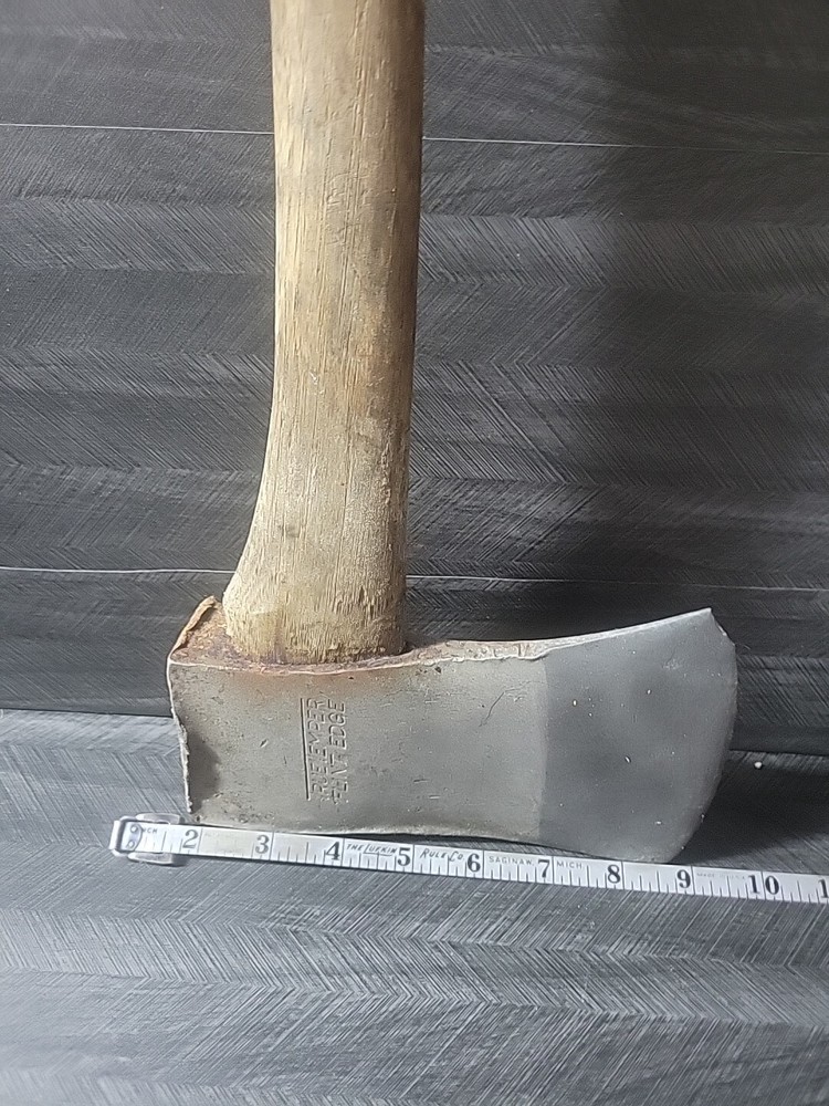 Vintage TRUE TEMPER Flint Edge Connie Pattern Single Bit Axe