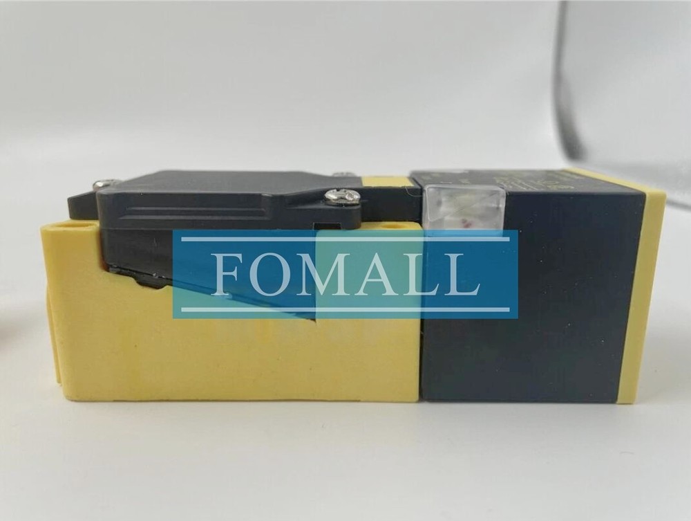 1Pcs New Proximity switch Sensor NI35-CP40-AP6X2