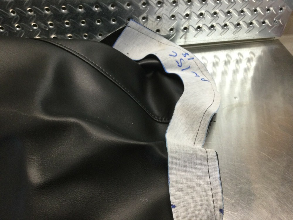 SADDLE SKINS 0821-0366 S043