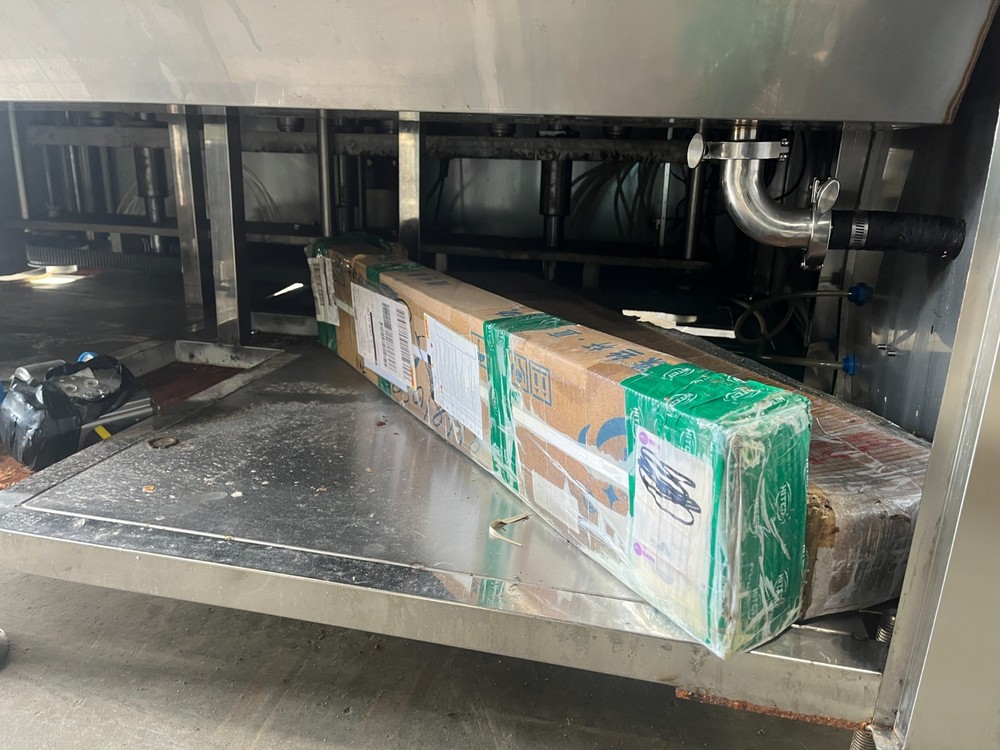 6-Head Bottle Filler