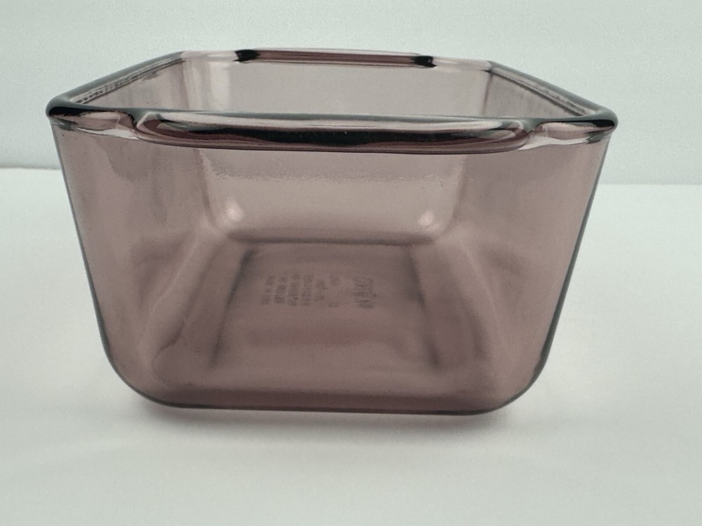 Pyrex 213-R Cranberry Rectangular 10 3/8” Casserole Loaf Pan 1.5 Qt/1.5L