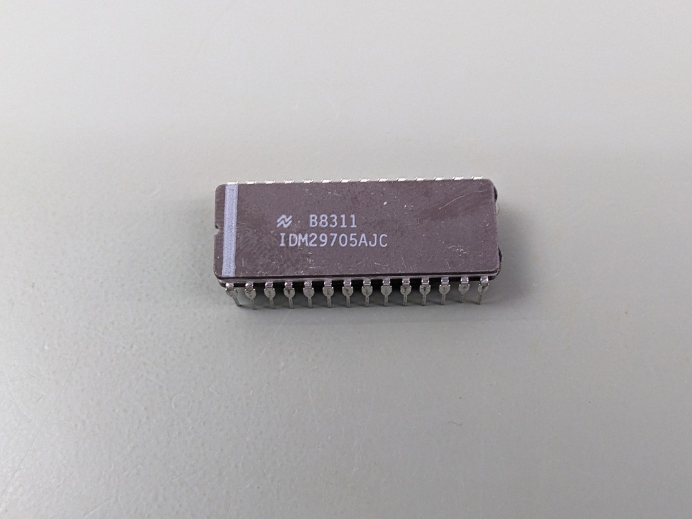 (2) IDM29705 Bipolar RAM/Register File ICs 16x4