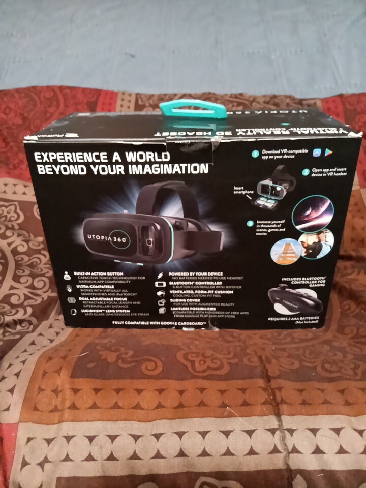 Utopia 360 Virtual Reality 3D Headset + Bluetooth Controller New In Box