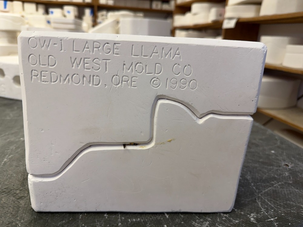 VINTAGE OLD WEST CERAMIC MOLD #OW-1 LARGE LLAMA