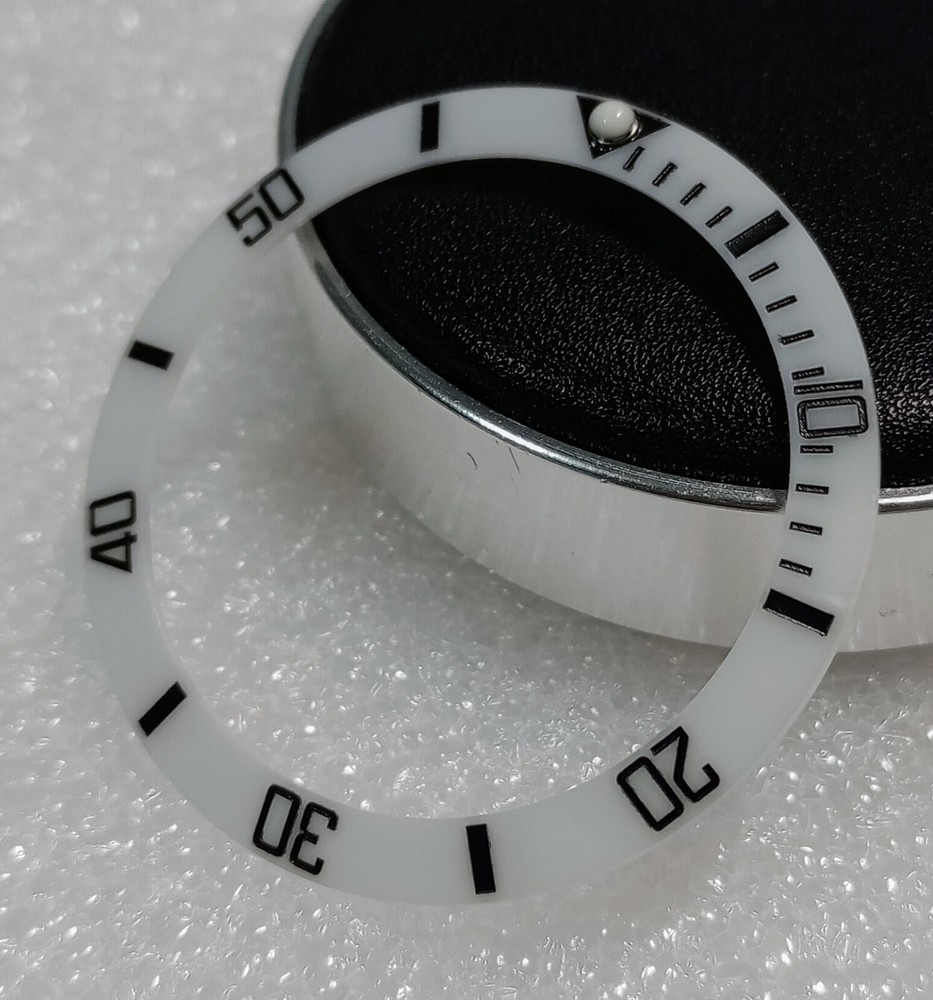 38mm WHITE BEZEL INSERT FOR SEIKO SKX007 MODS (SLOPED)