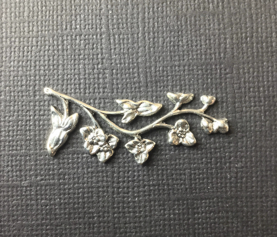 30374 Victorian Floral Spray Brass Finding Silver Oxidized