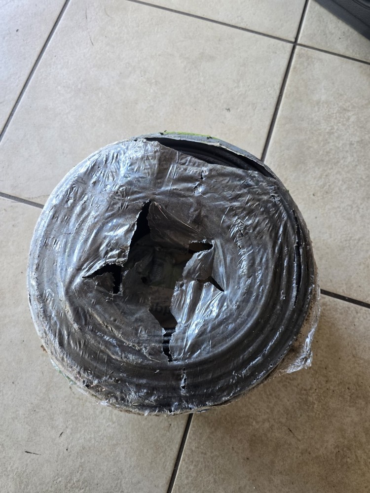 Amphenol’s black Cable