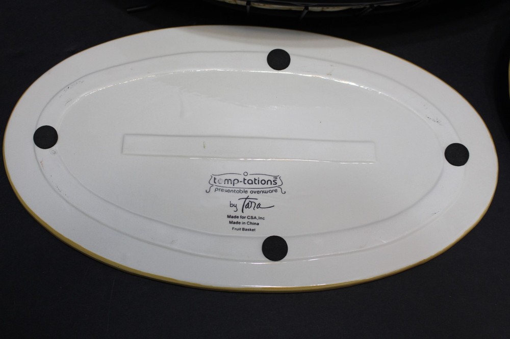 Temp-tations Presentable Ovenware By Tara Fruit Basket Pattern 4 Piece Set