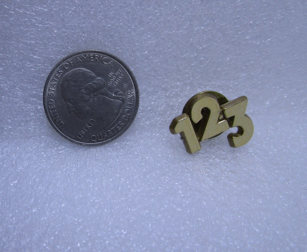 1 2 3 Plastic Pin