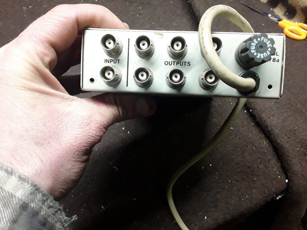 Videotek Vda-16 Distribution Amp Powers Up