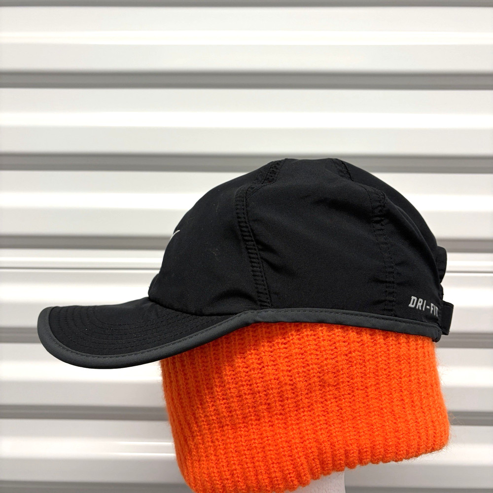 Nike Featherlight Dri-Fit Strap Back Running Hat Black Cap