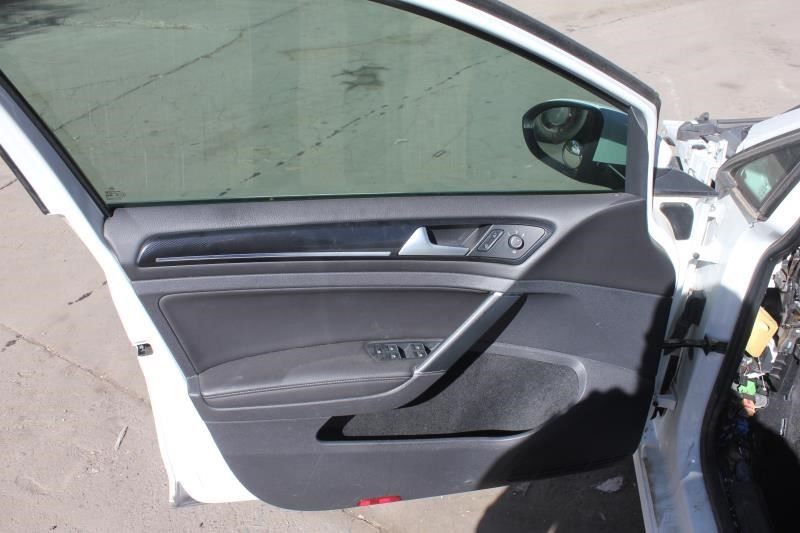 Speedometer Cluster Hatchback Base Engine MPH Fits 15-16 GOLF 609316