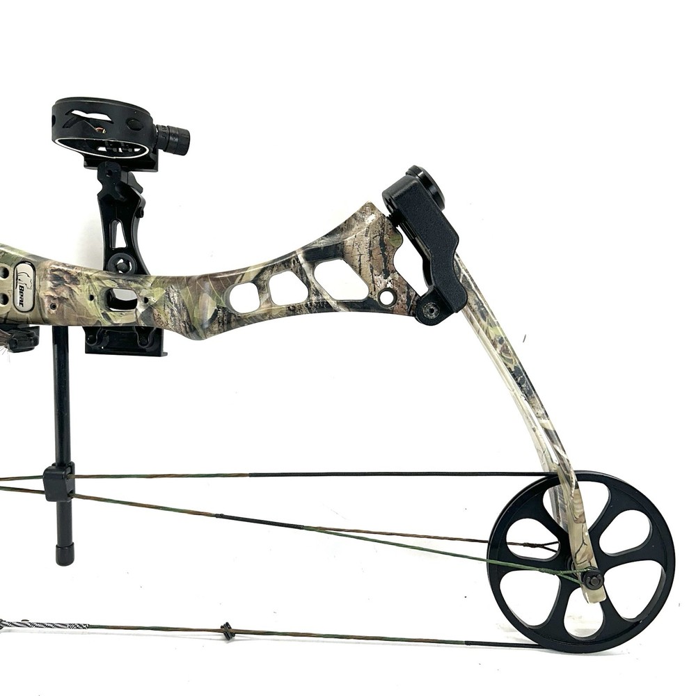 Bear Encounter Bow RH 27-30 / 70lbs.