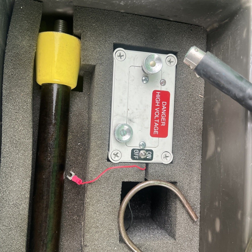 STB Electrical Test Equip. 0-20 KW, With Case