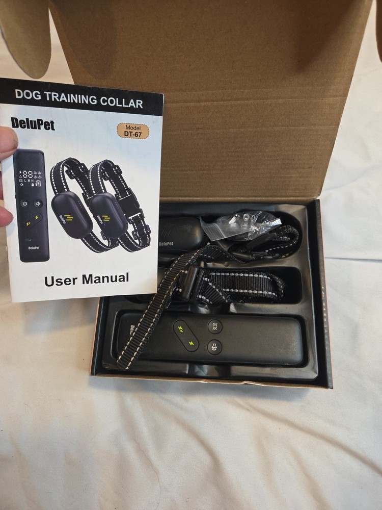 DeluPet Training Collar New in Box