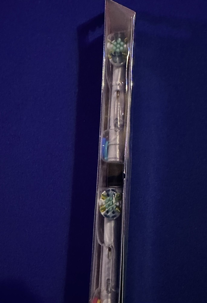 Oral B Floss Action 3 Brush Heads Replacement