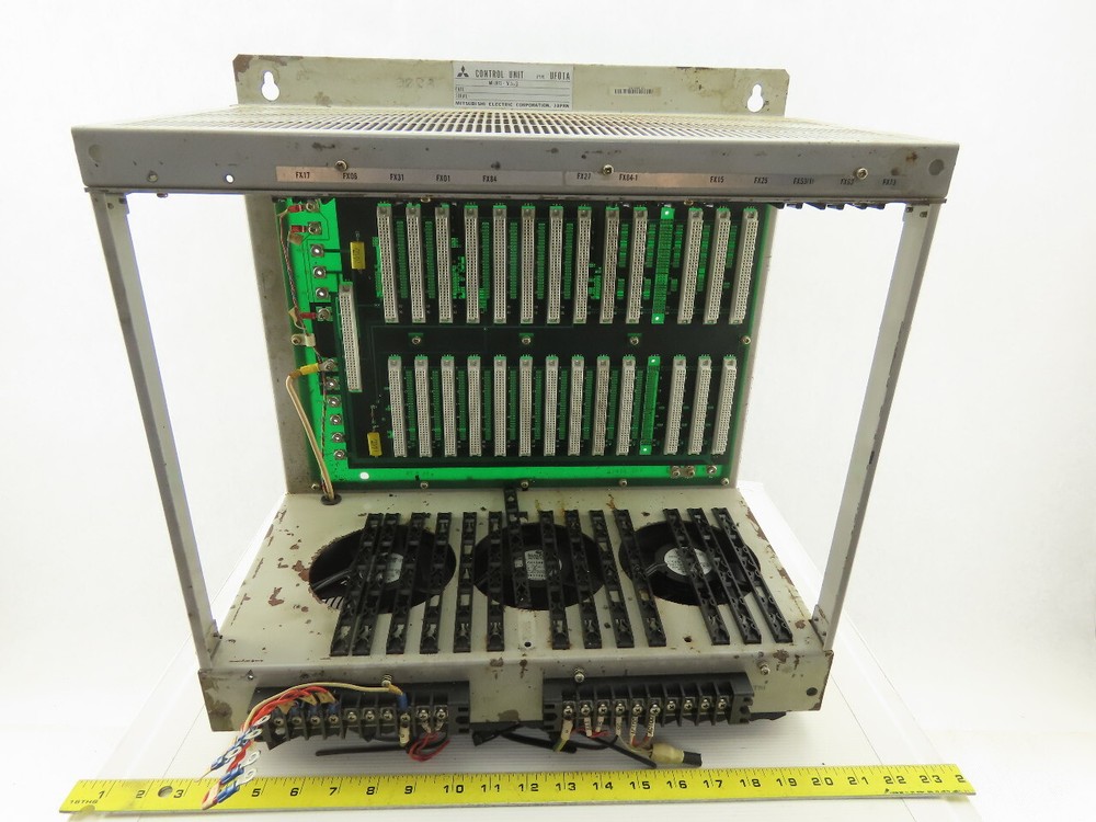 Mitsubishi MELDAS-YM2 PLC Chassis Control Frame Unit