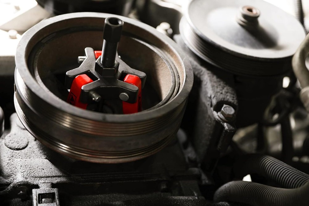 ARES 71002 - Harmonic Balancer Puller Kit - Adjustable 3-Jaw Puller Fits Most...