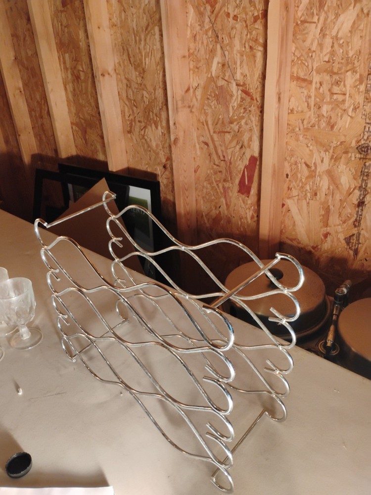Wire Wine Rack