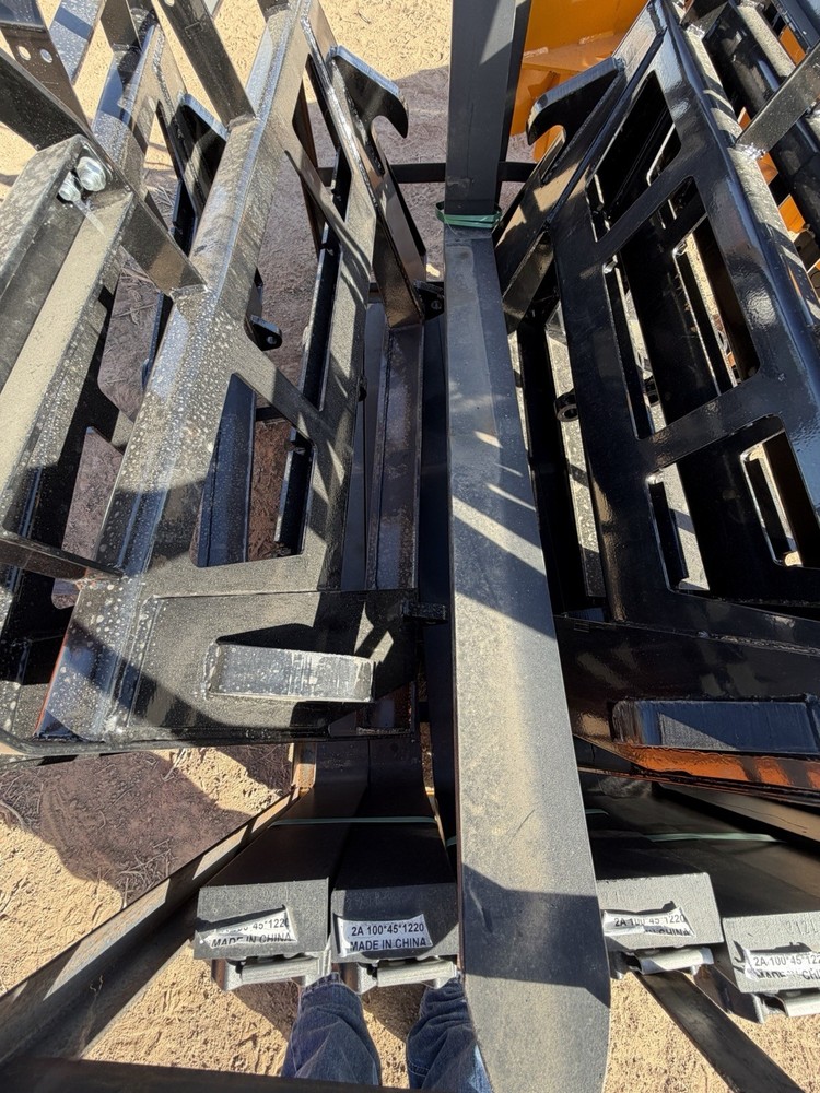 AGROTK ISOCPF48-6600-FF Pallet Fork for Skid Steer & Backhoe Loader Universal