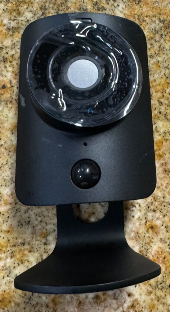 SimpliSafe HD Wired Indoor Security Camera with Built-in Privacy Shutter +AC