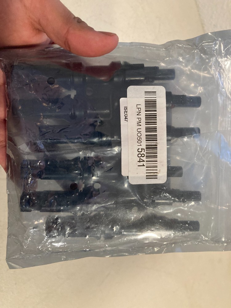 Solar Panel MC4 Connectors Fuse Holder USB Socket 30A WiFi Adapter Kit Set