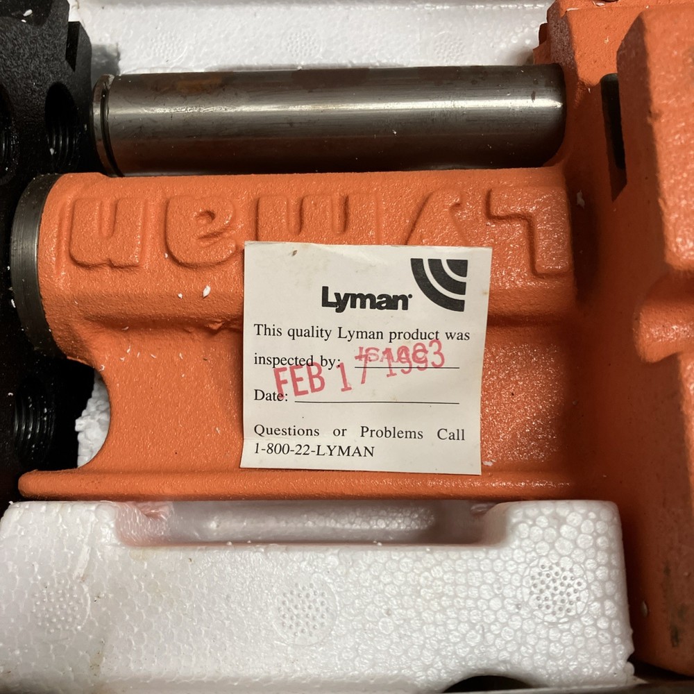 lyman 6 Station Turret t- Mag reloading press