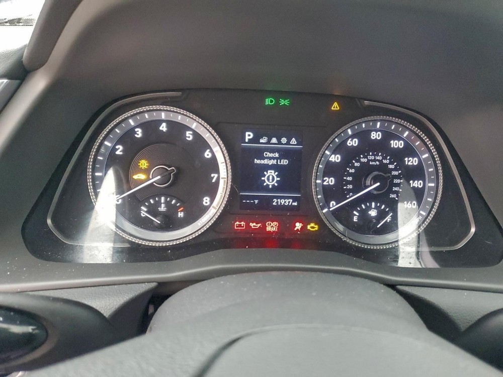 Used Headrest fits: 2020 Hyundai Sonata Grade A