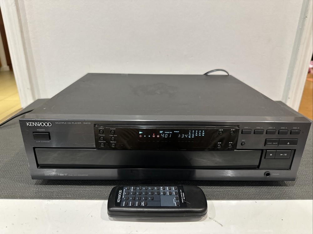 Kenwood 104CD Multiple CD Player Changer 5 Discs Dual D/A Converter
