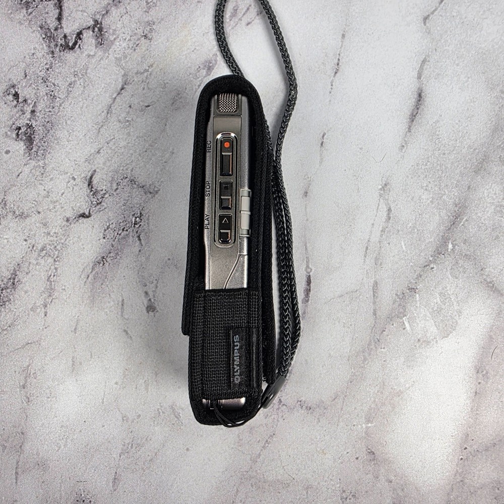 Olympus Digital Voice Recorder: Model DM-420, Silver