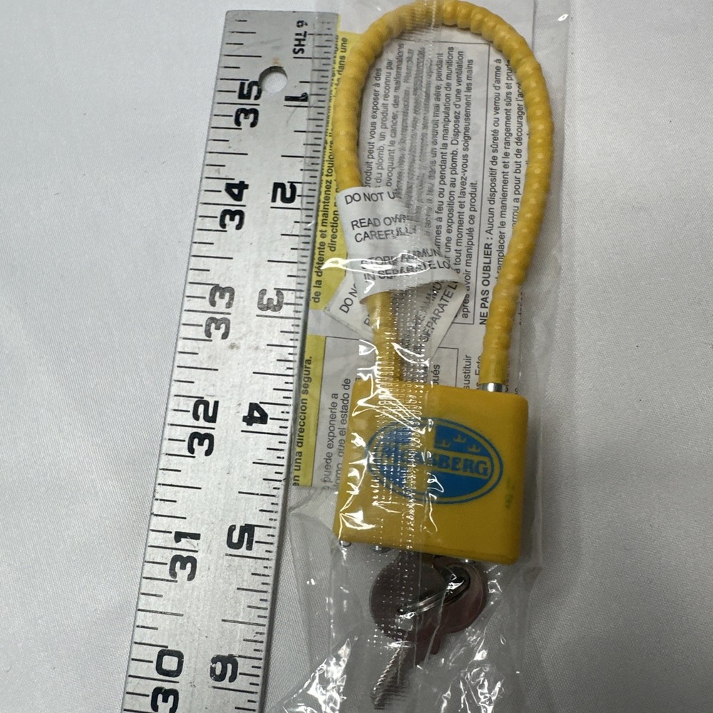 Mossberg Gun Lock With 2 Keys NEW