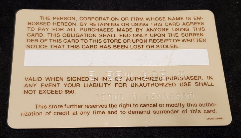 Dillard's ~ Credit Card~ exp ?~ our# cc2040