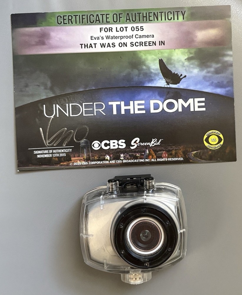 Author Stephen King 2009 Book Under The Dome On Screen TV Used Camera CBS COA
