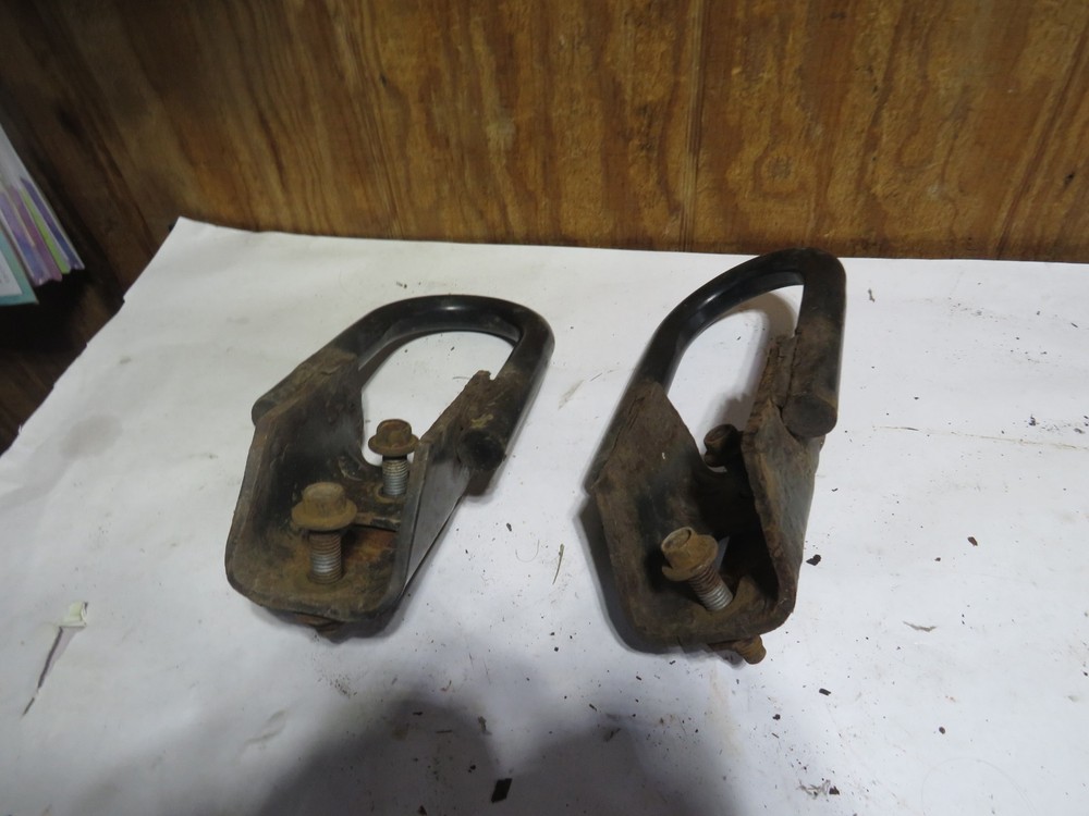 2007 FORD F150 TOW HOOKS