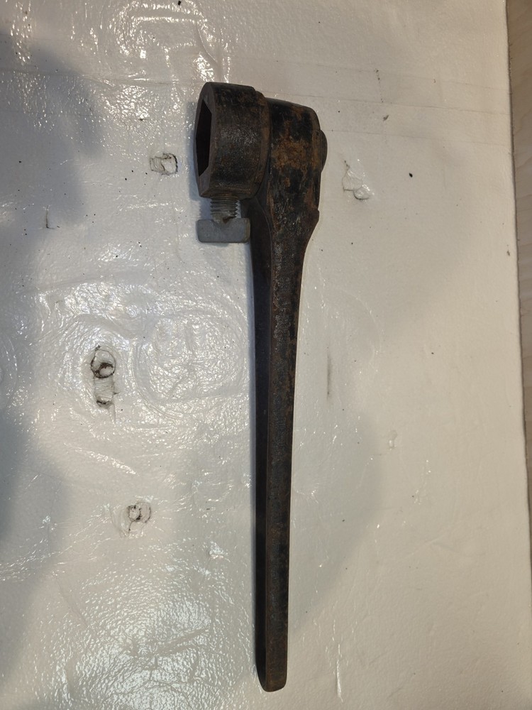 Lowell No. 52 Tool Ratcheting Hydrant Wrench Fire Hydrant Contractor Used