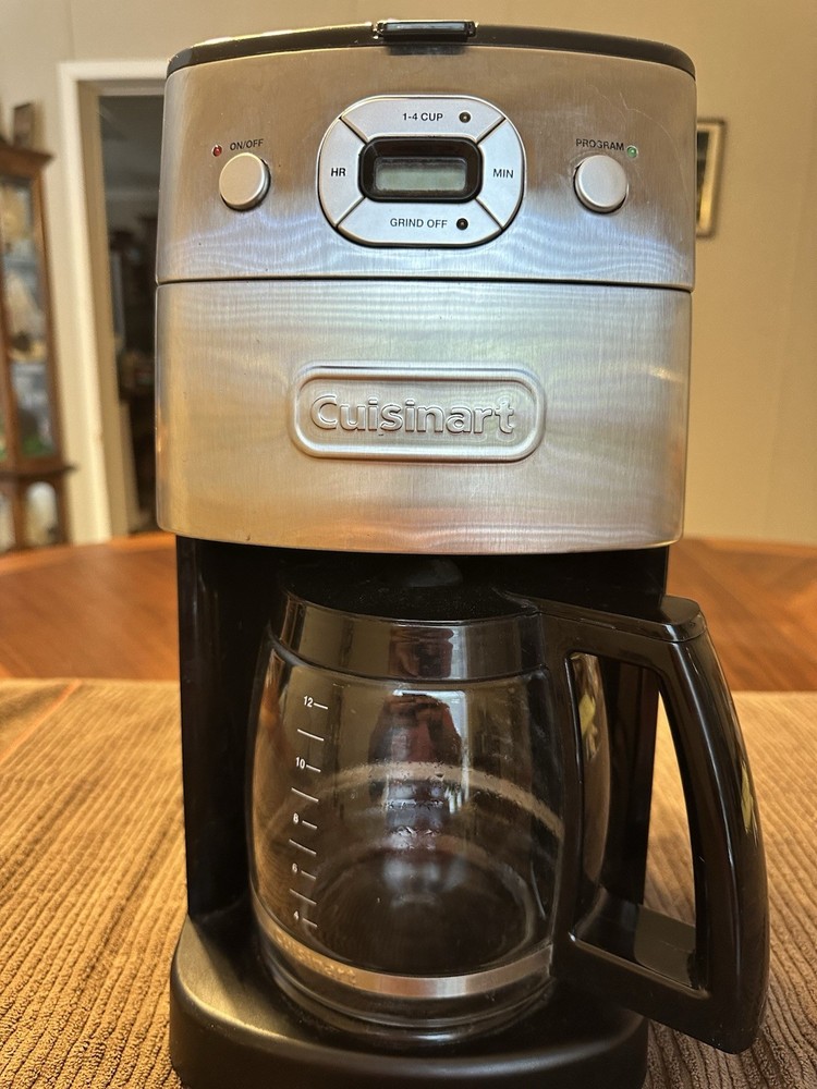 Cuisinart DGB-625 Automatic Grind & Brew 12-Cup Coffee Maker Great Condition