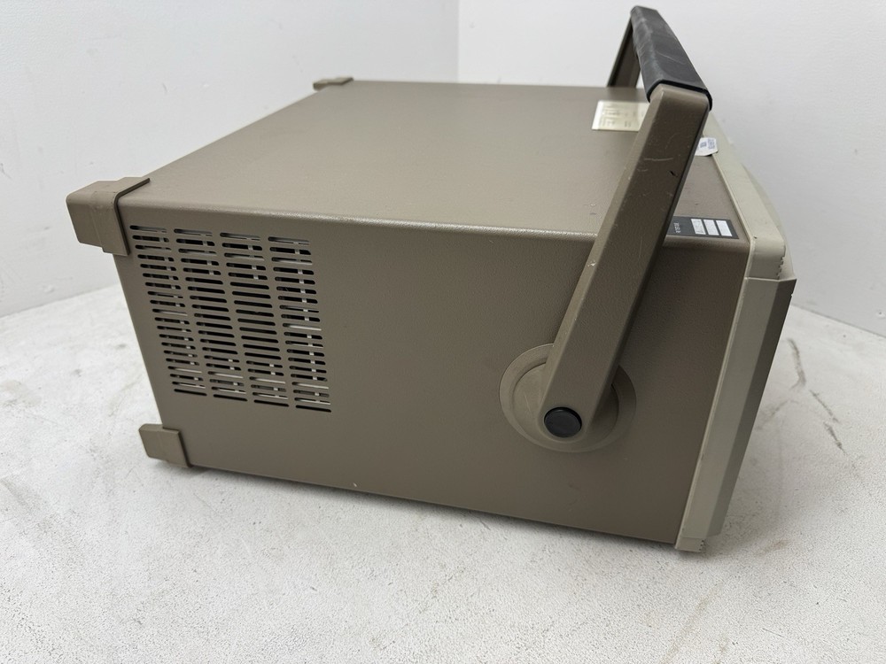 Tektronix Prism 3001 Logic Analyzer