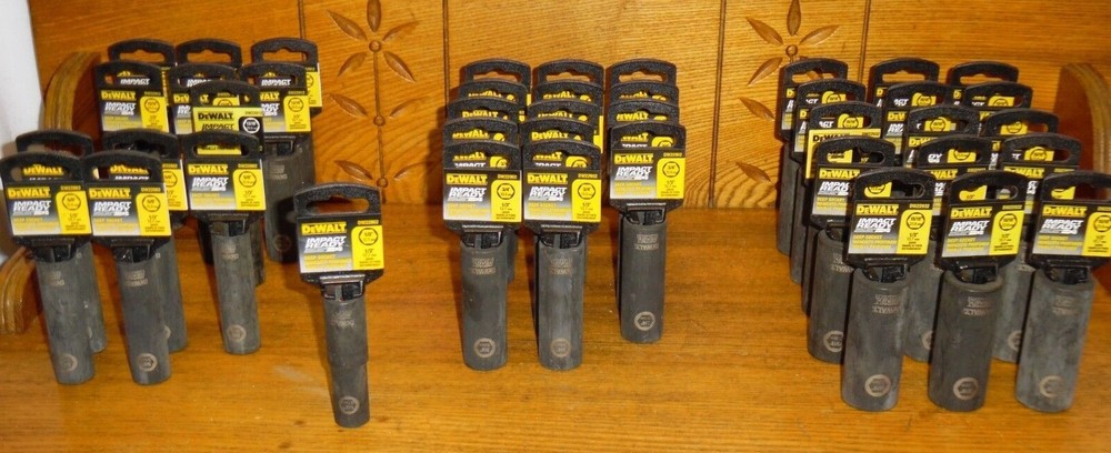 Scuffed New DeWalt Impact Ready Deep Socket 1/2" - 15/16"