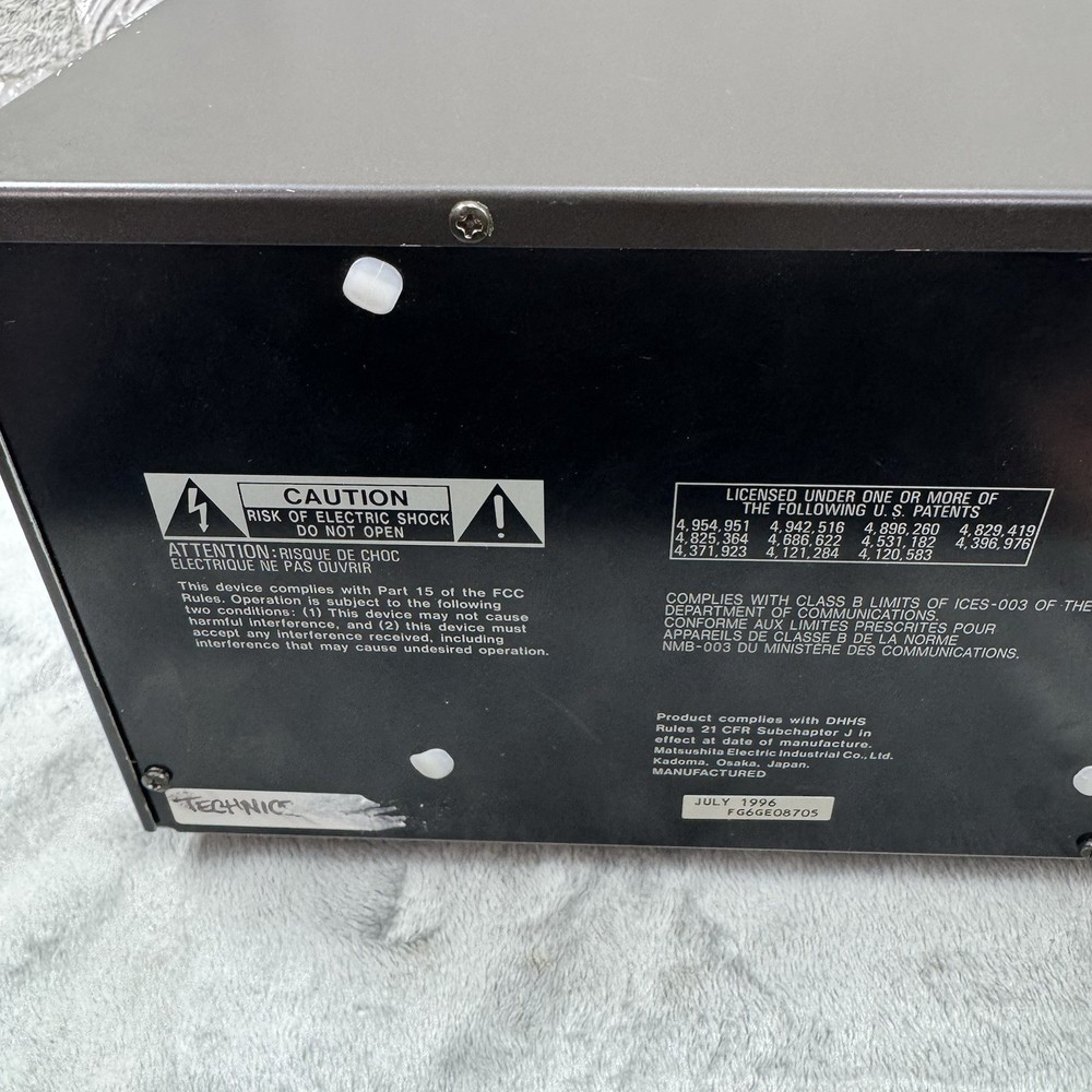 Technics SL-MC300 CD 110+1 Changer Tested Working