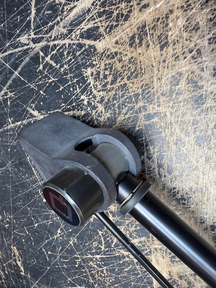 Quick Set 5-95818-6B Tripod