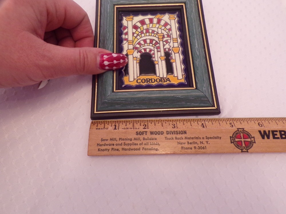 VTG Cordoba Framed Tile