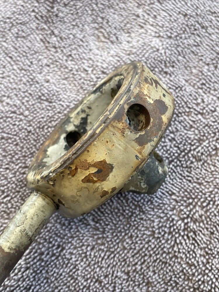 ** BROKEN ** Burke 22 Quill Feed Handle.