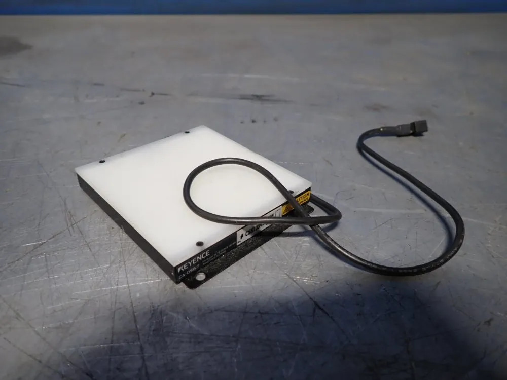 KEYENCE WHITE BACK LIGHT CA-DSW7