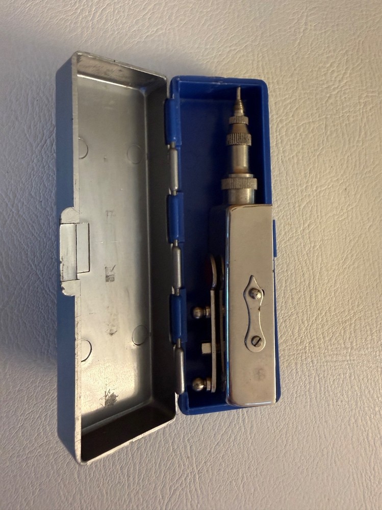 Autoknips AK Self-Timer for Analog Cameras