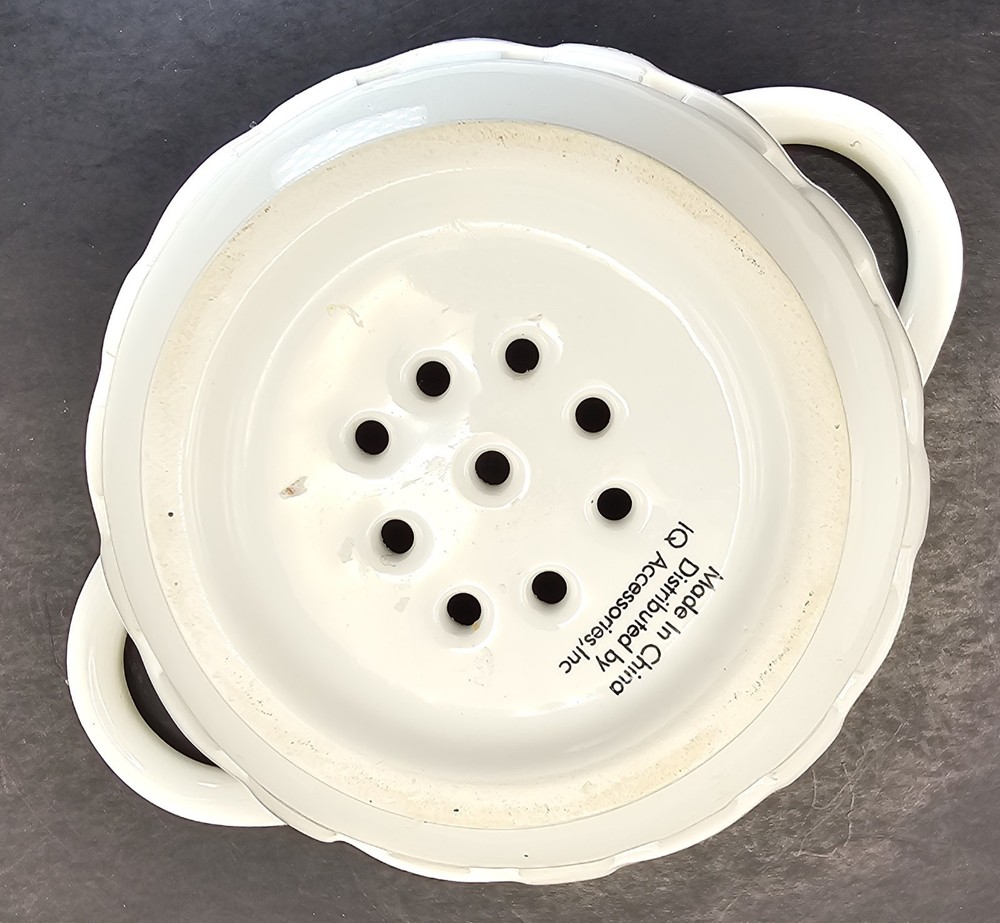 Cute Small White Ceramic Colander Basket Weave Design Fruit/Decor