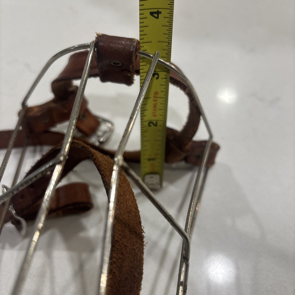 Dog Muzzle Adjustable Metal Wire Basket Leather Straps Small?
