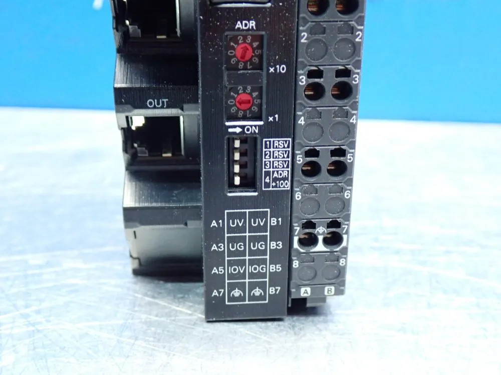 OMRON NX-SERIES ETERCAT COUPLER UNIT NX-ECC203