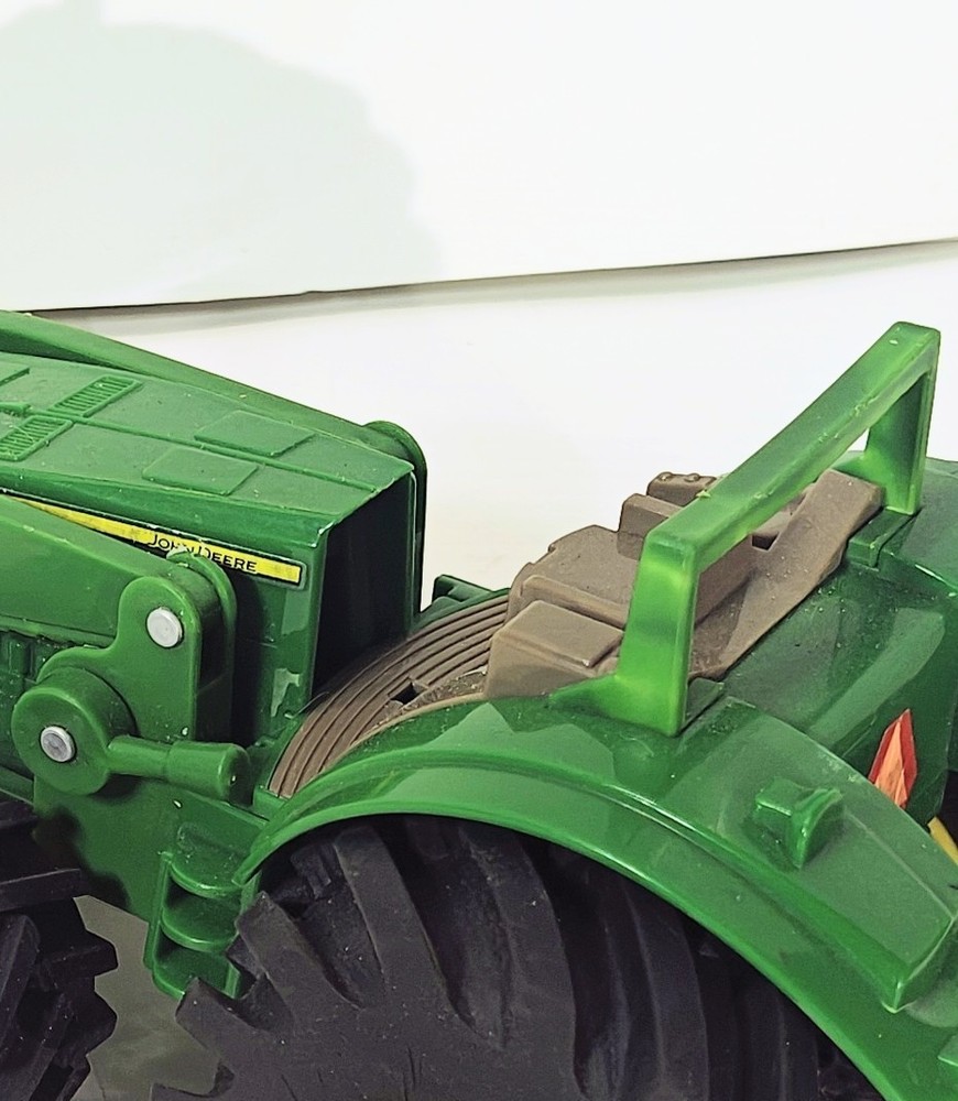 Ertl John Deere Toy Front Loader