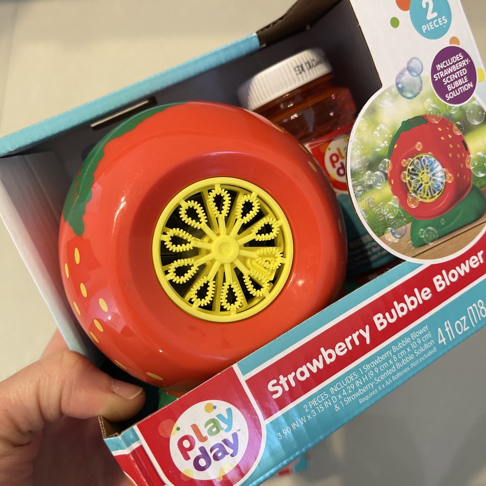 2 Pack play day bubbles Blower Strawberry & Watermelon